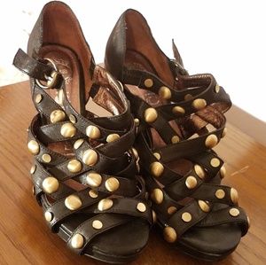 Jeffrey Campbell Ibiza Sistah 7.5 Heels